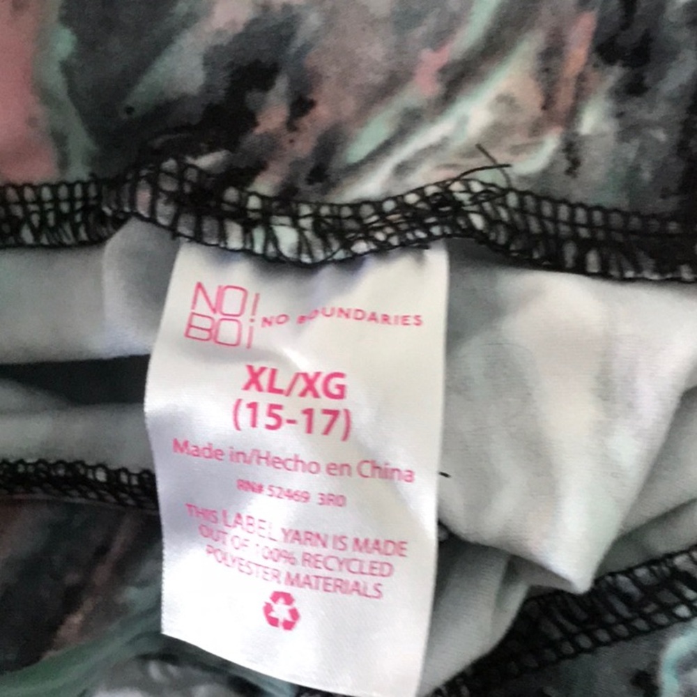 No Boundaries Bundle of 2 Pairs Leggings - Picture 3 of 9